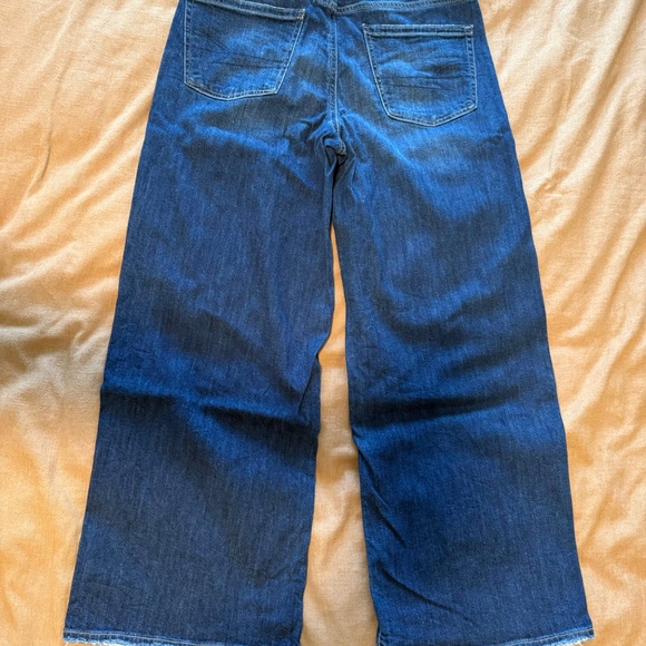 American Eagle Super High Rise Baggy Wide Leg Jeans 6 Short - Picture 3 of 7